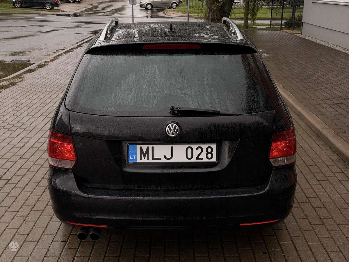 Volkswagen Golf 2010 — photo 6