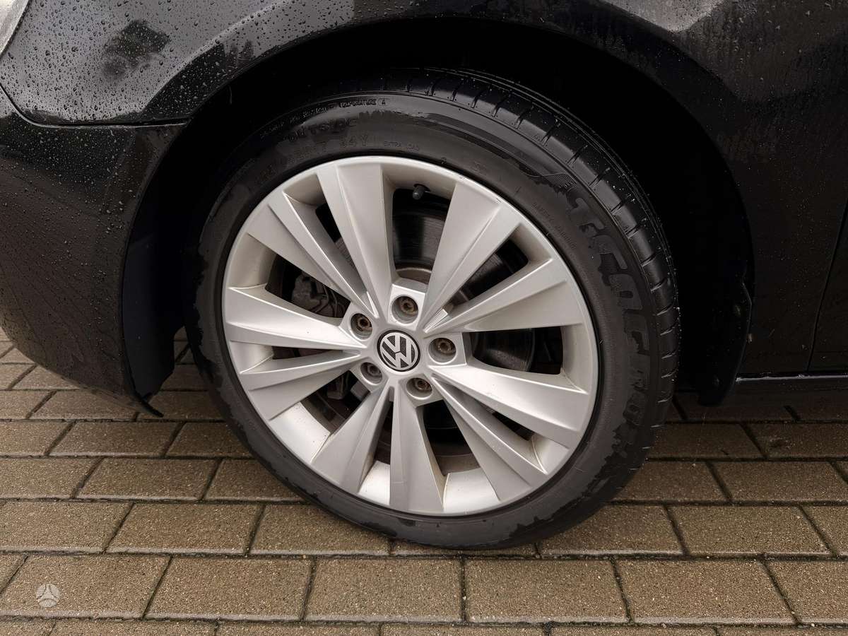 Volkswagen Golf 2010 — photo 7