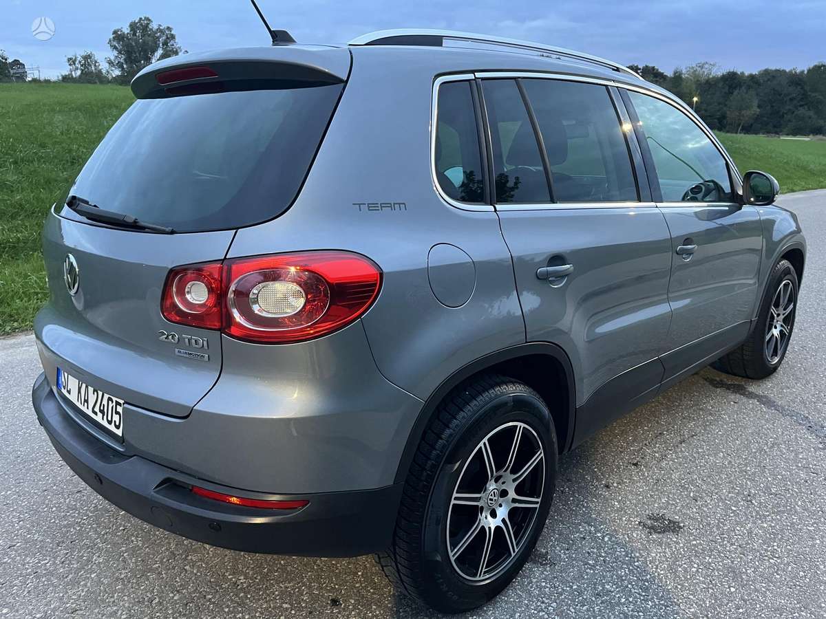 Volkswagen Tiguan 2010 — photo 13