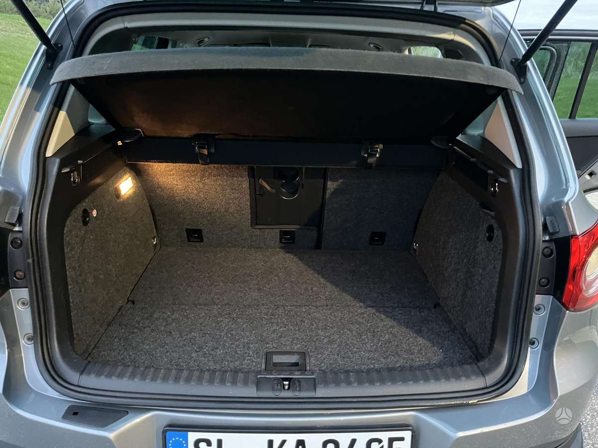 Volkswagen Tiguan 2010 — photo 22