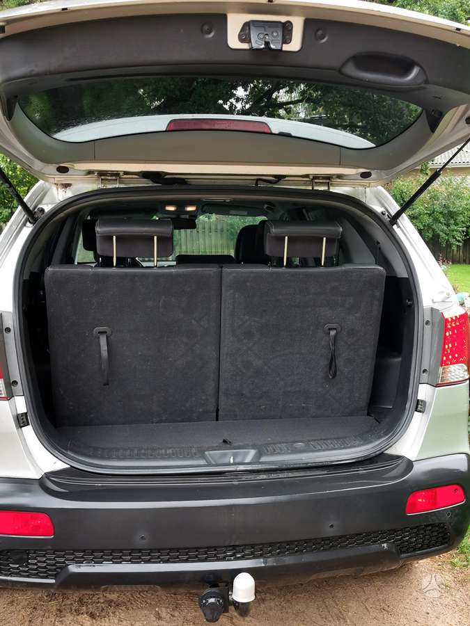 Kia Sorento 2010 — photo 20