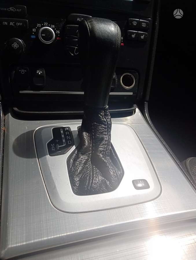 Volvo XC90 2007 — photo 13
