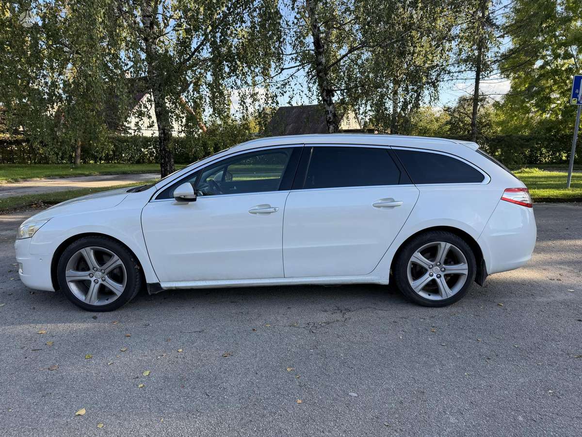 Peugeot 508 2013 — rear view