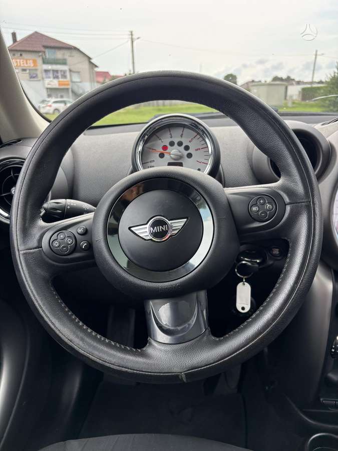 Mini Countryman 2012 — photo 14
