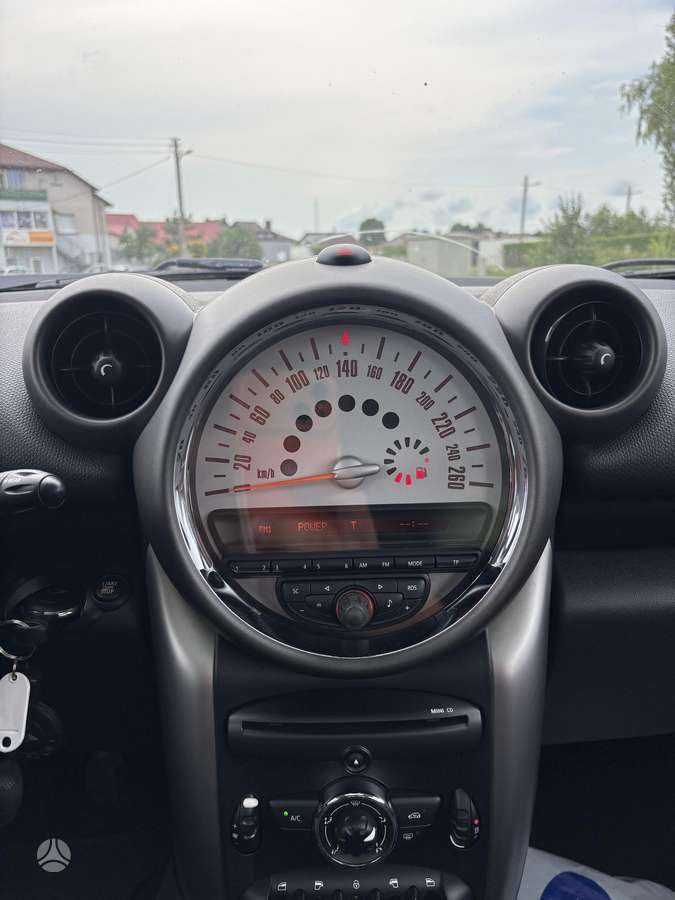 Mini Countryman 2012 — photo 16