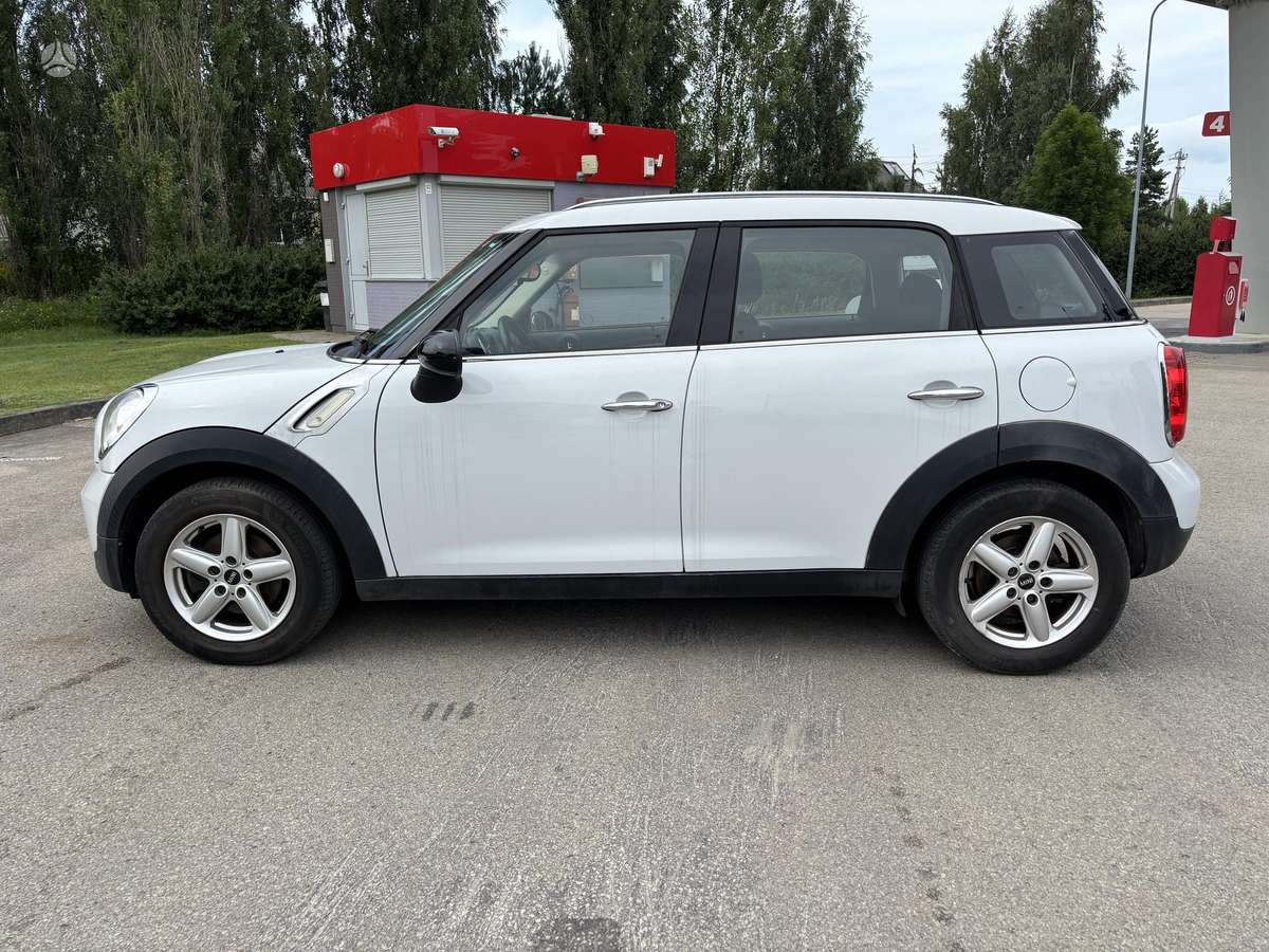 Mini Countryman 2012 — engine 1598 cm³, 90 HP (66kW)
