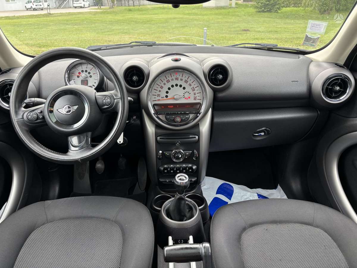 Mini Countryman 2012 — photo 9