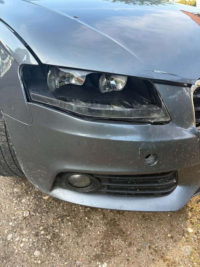 Audi A4 2012 — photo 10