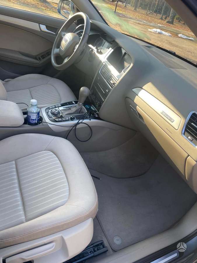 Audi A4 2012 — photo 5