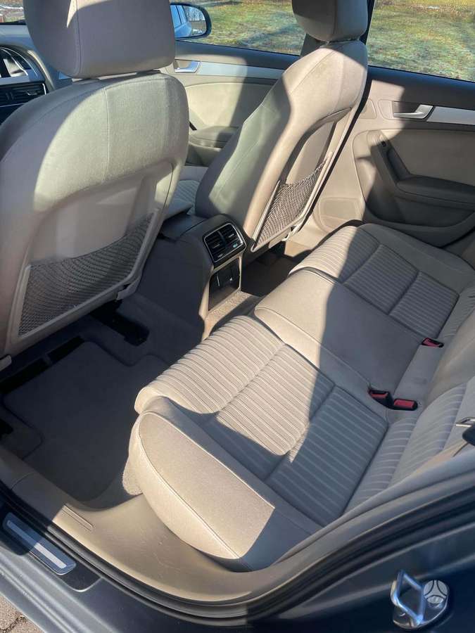 Audi A4 2012 — photo 6