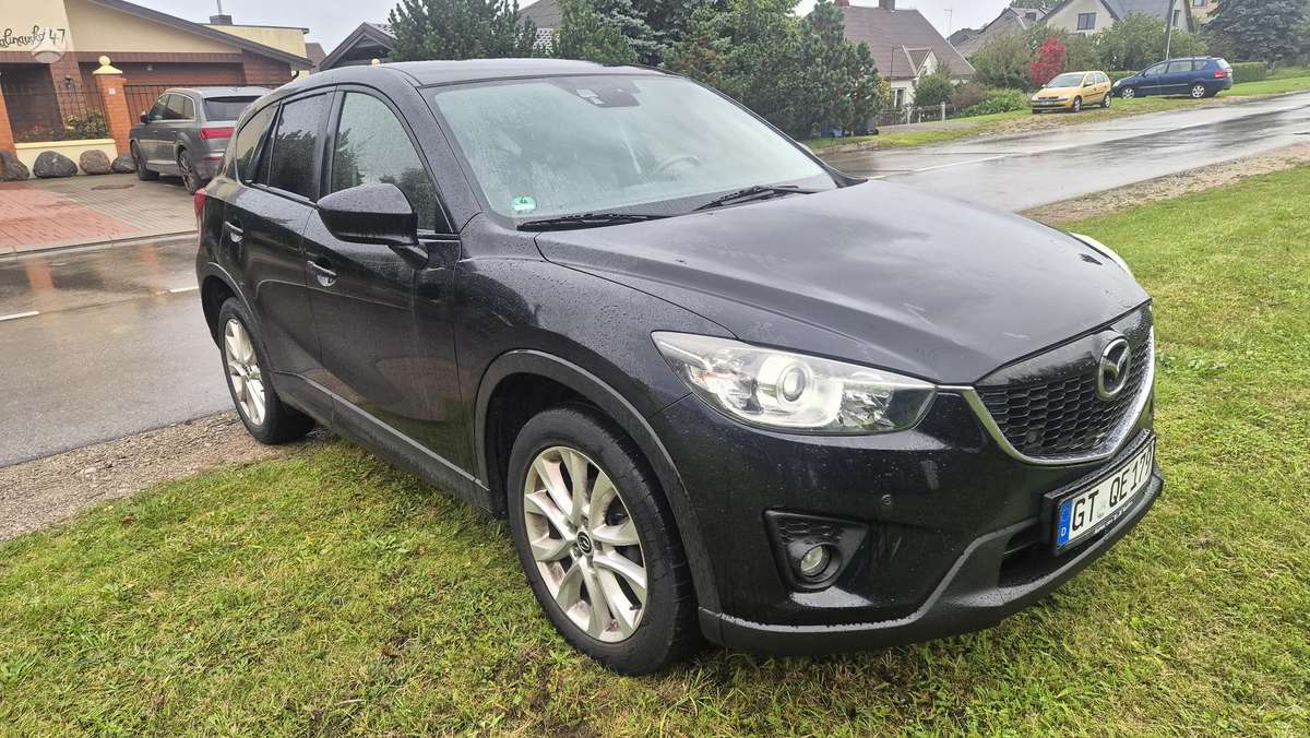 Mazda CX-5 2014 — rear view
