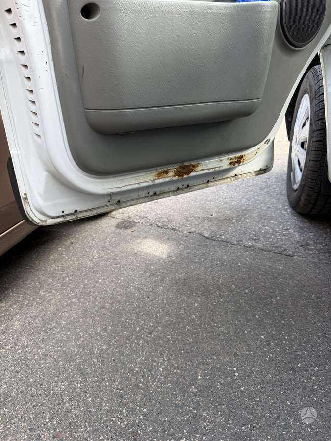 Opel Vivaro 2006 — photo 14