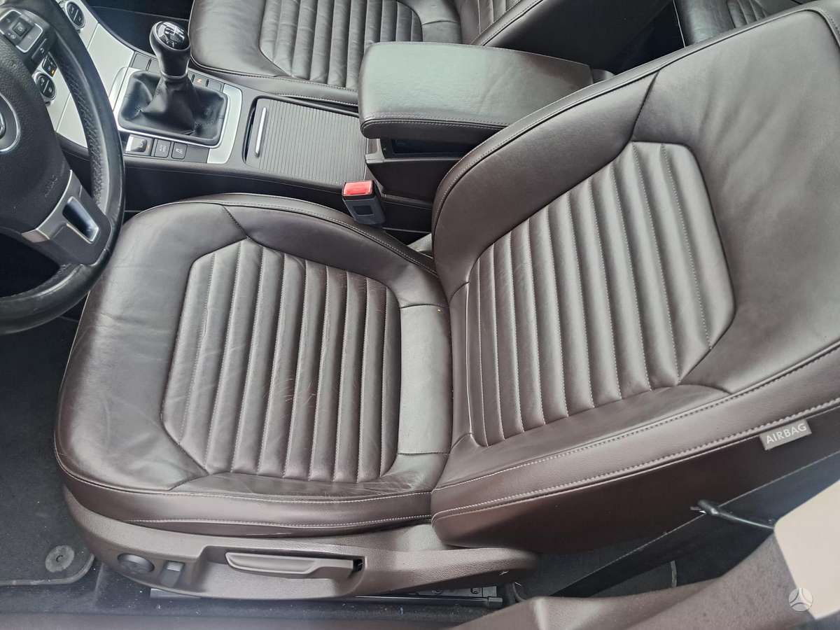 Volkswagen Passat 2014 — photo 21