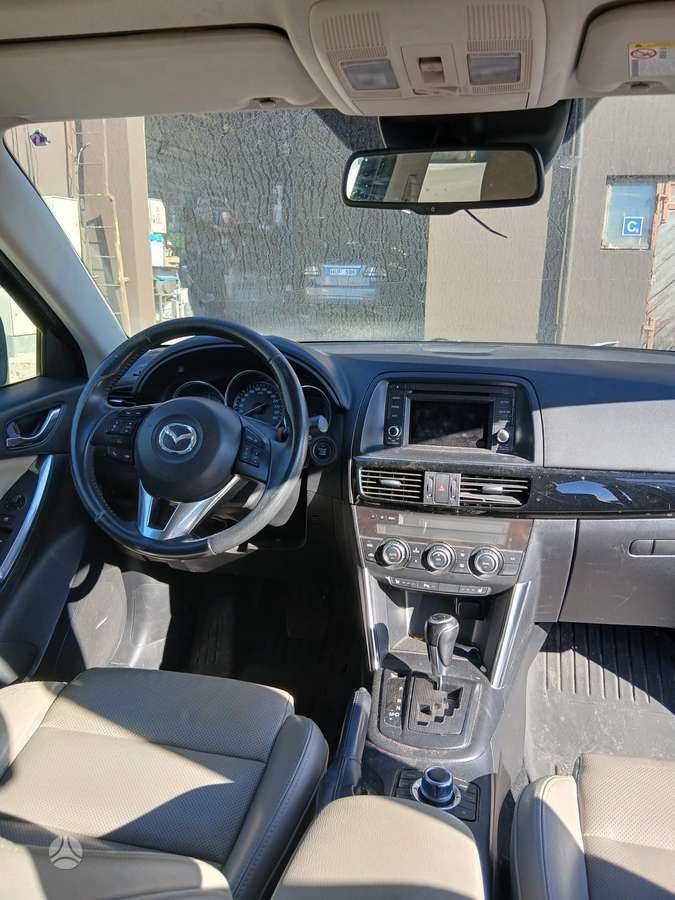 Mazda CX-5 2013 — двигун 2191 cm³, 175 HP (129kW)