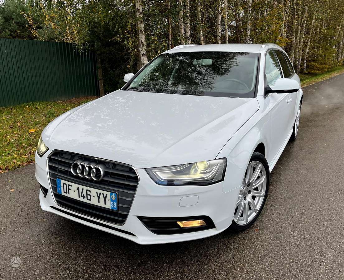 Audi A4 2012 — двигун 1968 cm³, 177 HP (130kW)