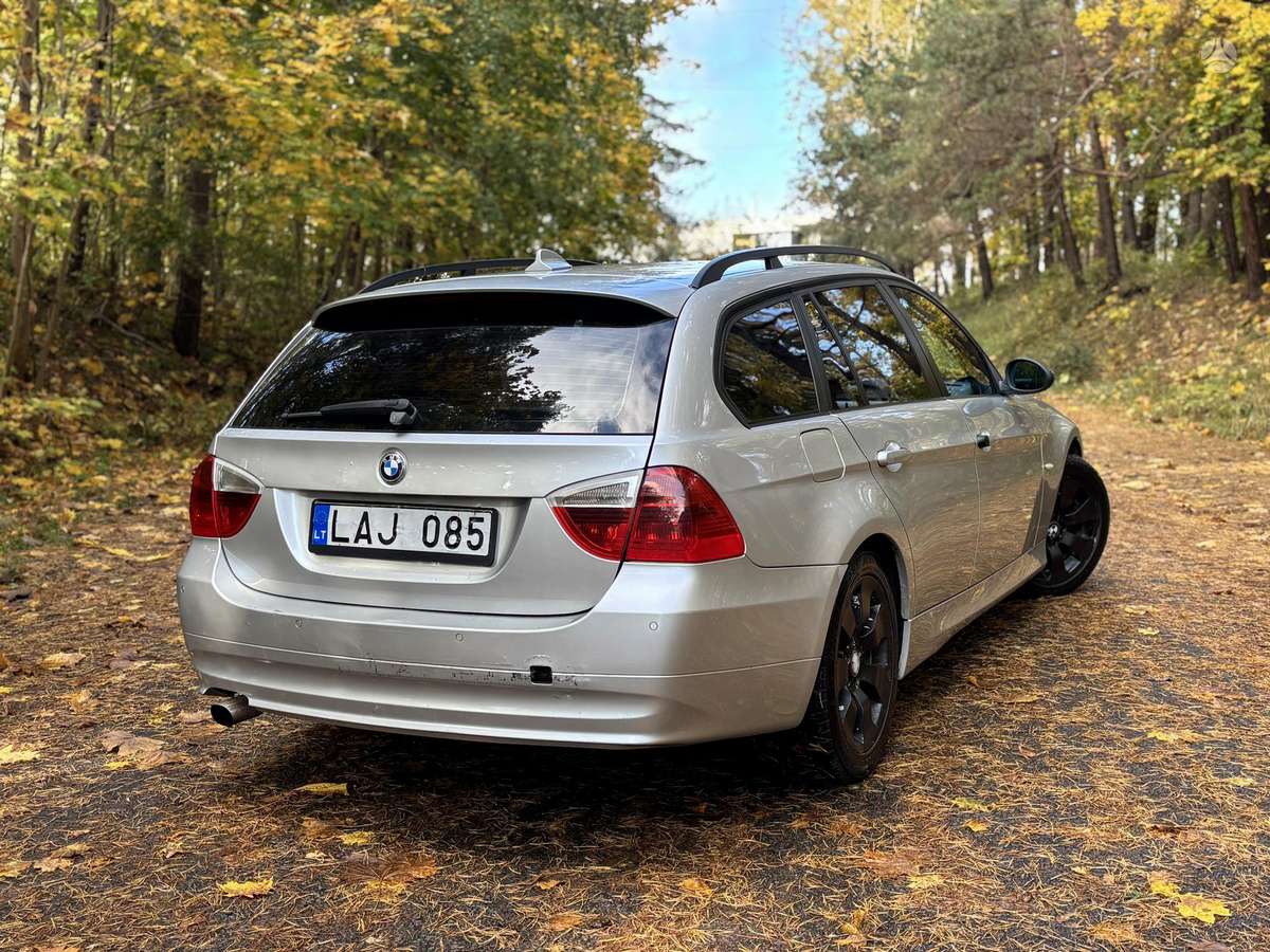 BMW 320 2006 — photo 8