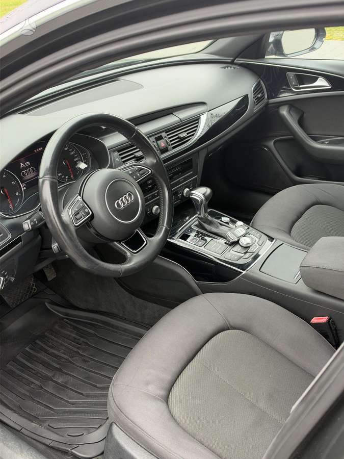 Audi A6 2014 — photo 22