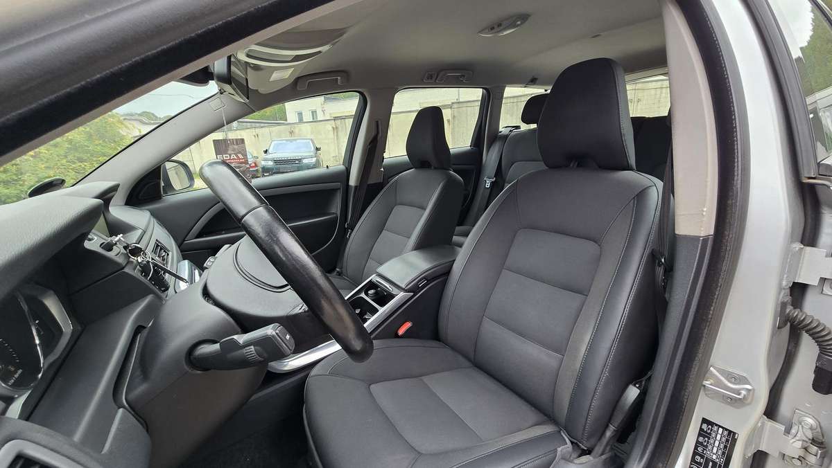 Volvo V70 2015 — photo 9
