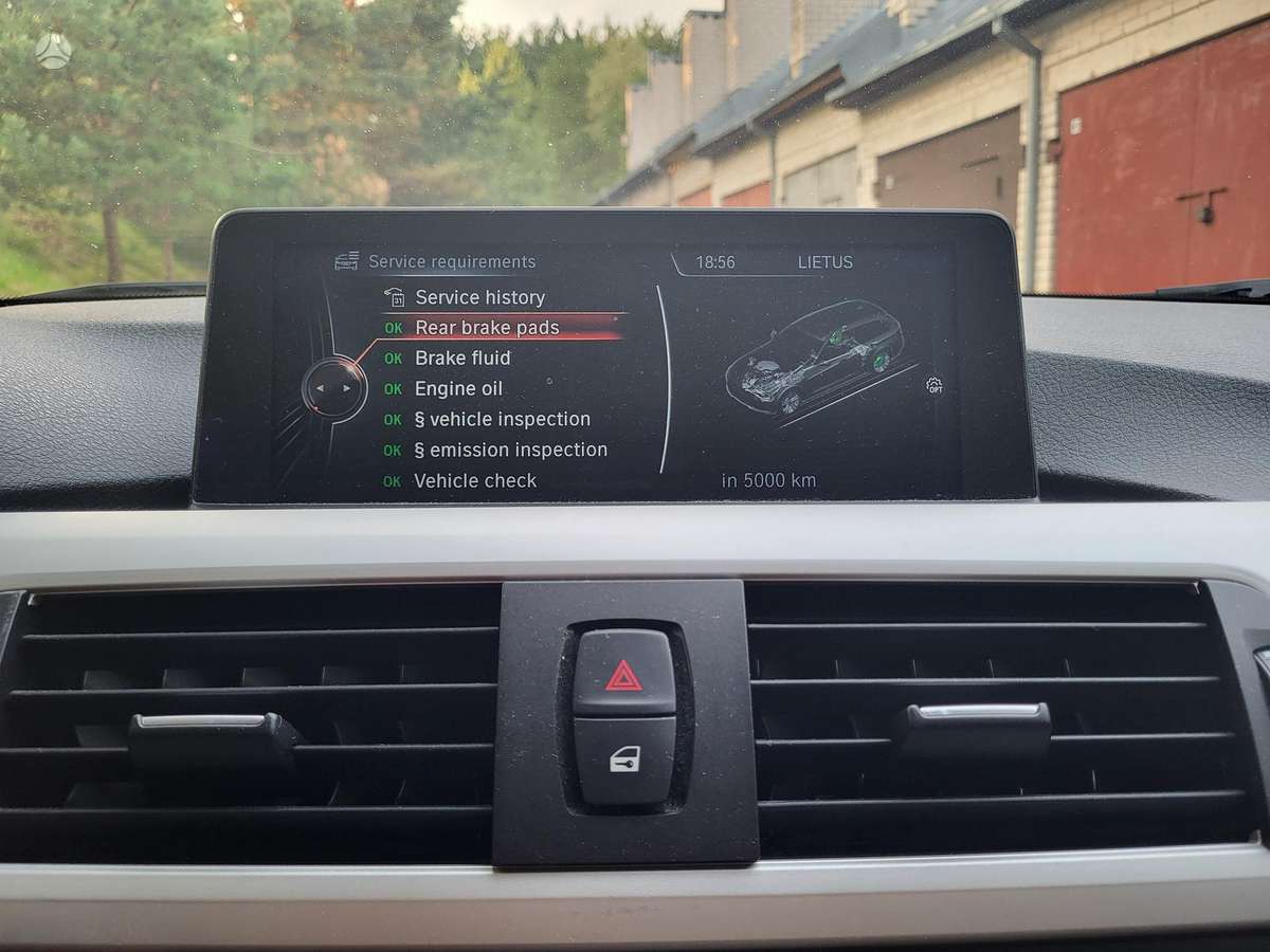 BMW 320 2013 — photo 15