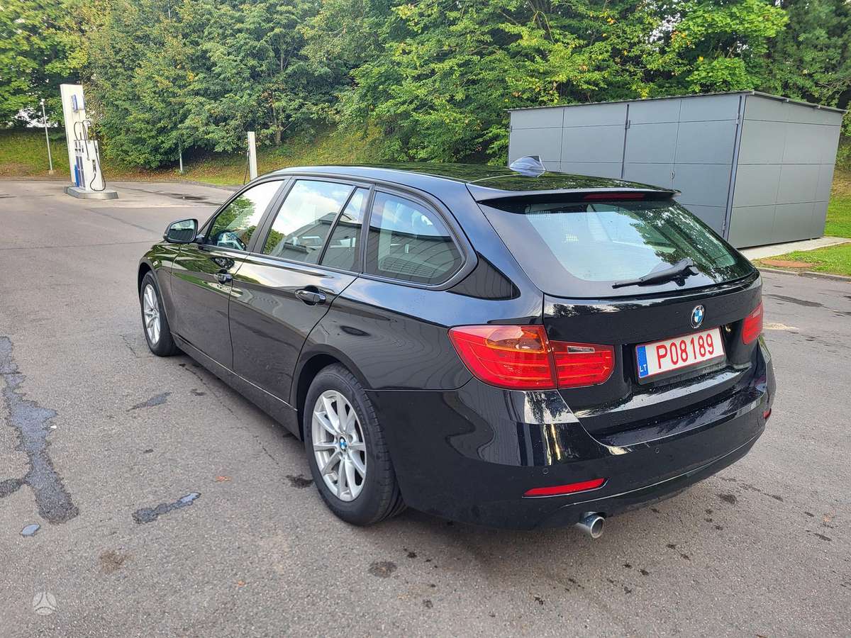 BMW 320 2013 — engine 1995 cm³, 184 HP (135kW)