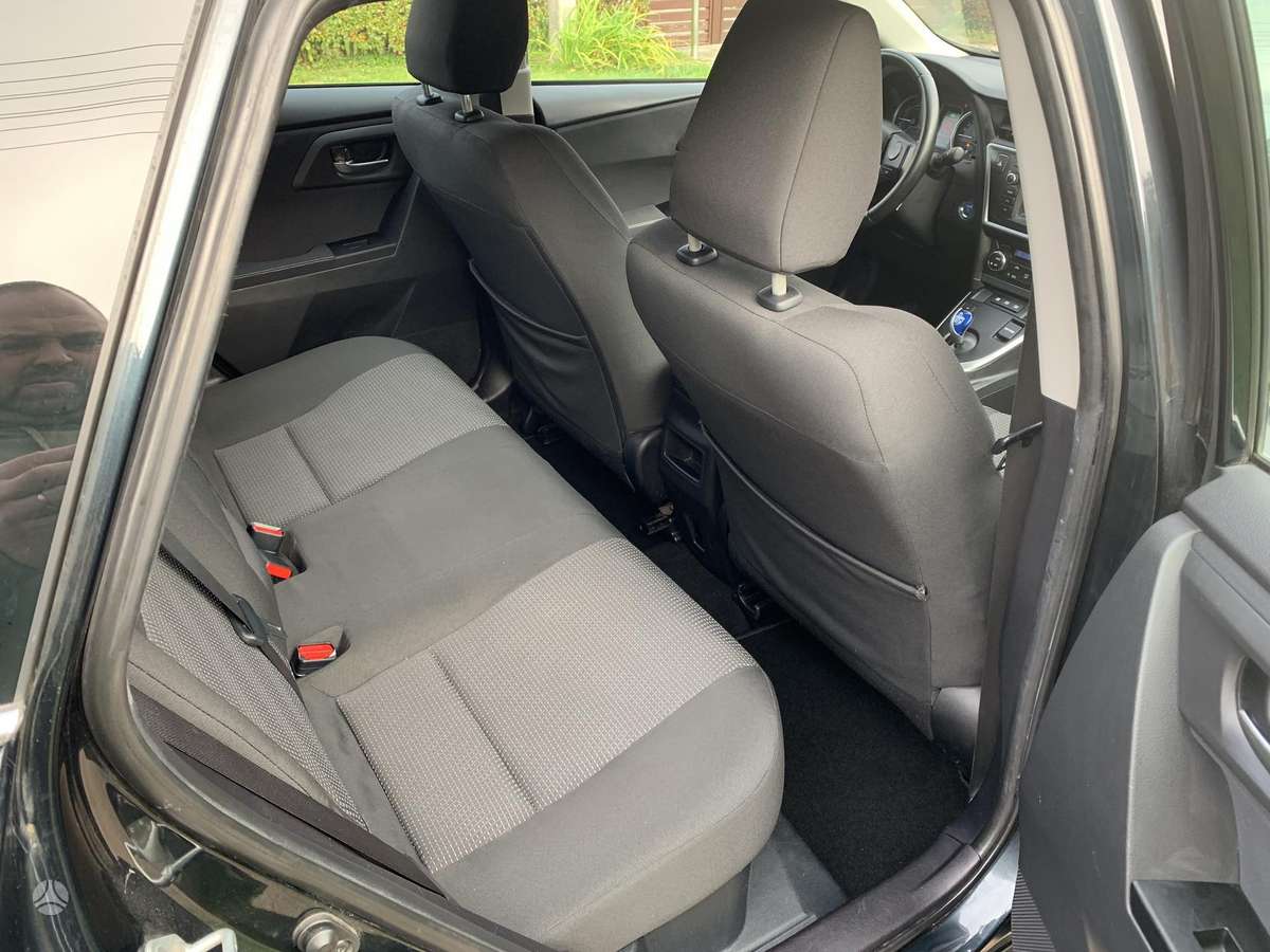 Toyota Auris 2014 — photo 18
