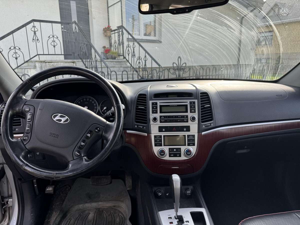 Hyundai Santa 2007 — photo 10