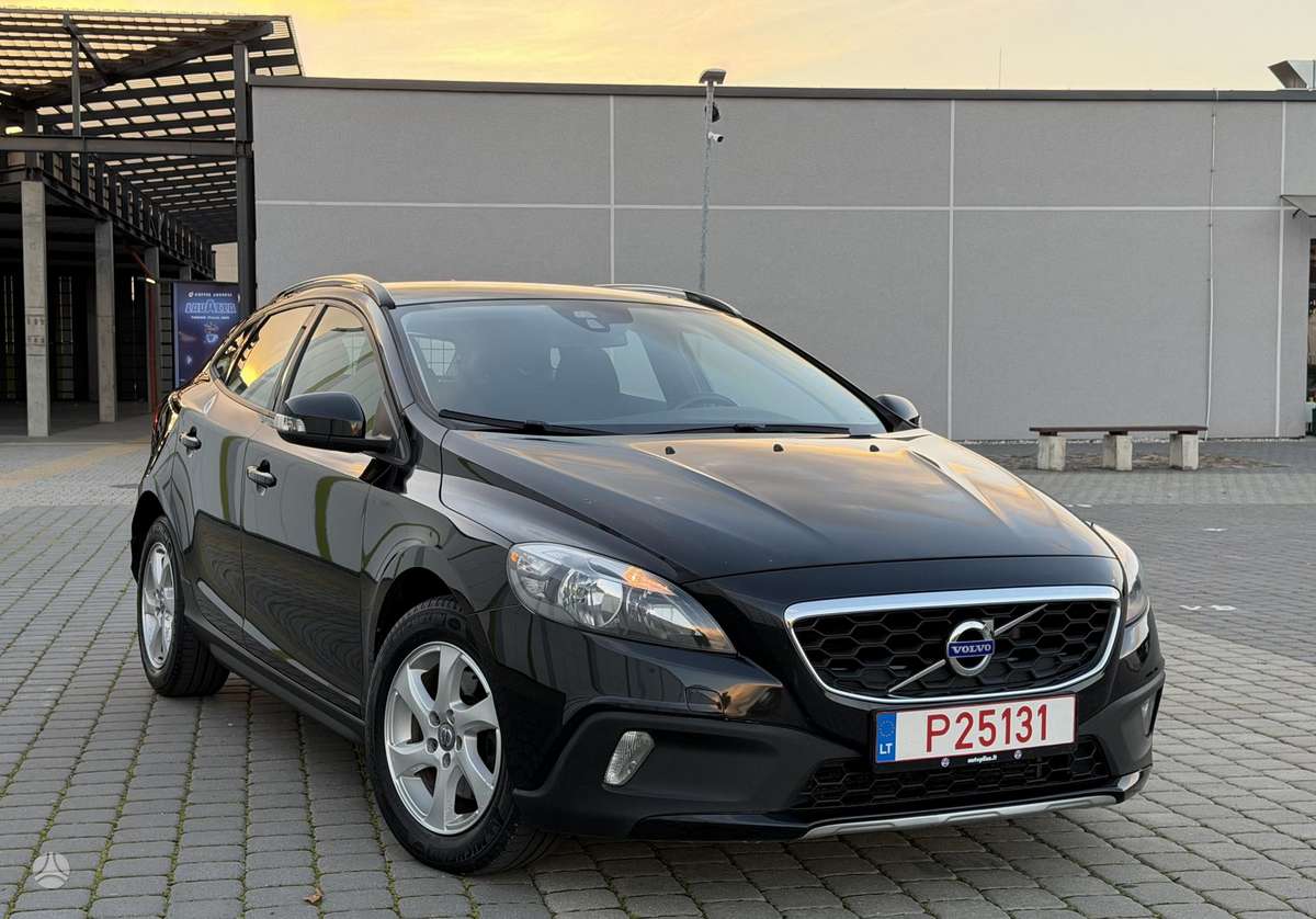 Volvo V40, 2013 — авто для ЗСУ з Європи