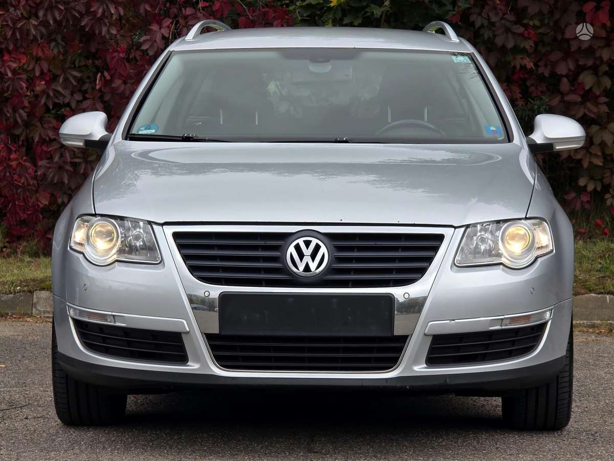 Volkswagen Passat 2007 — вигляд ззаду