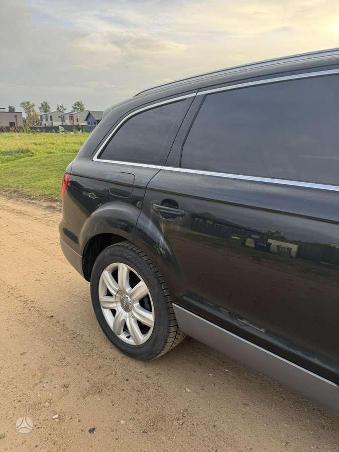 Audi Q7 2006 — photo 8