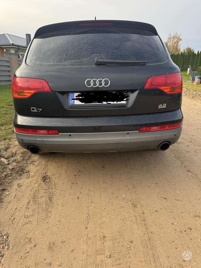 Audi Q7 2006 — photo 9