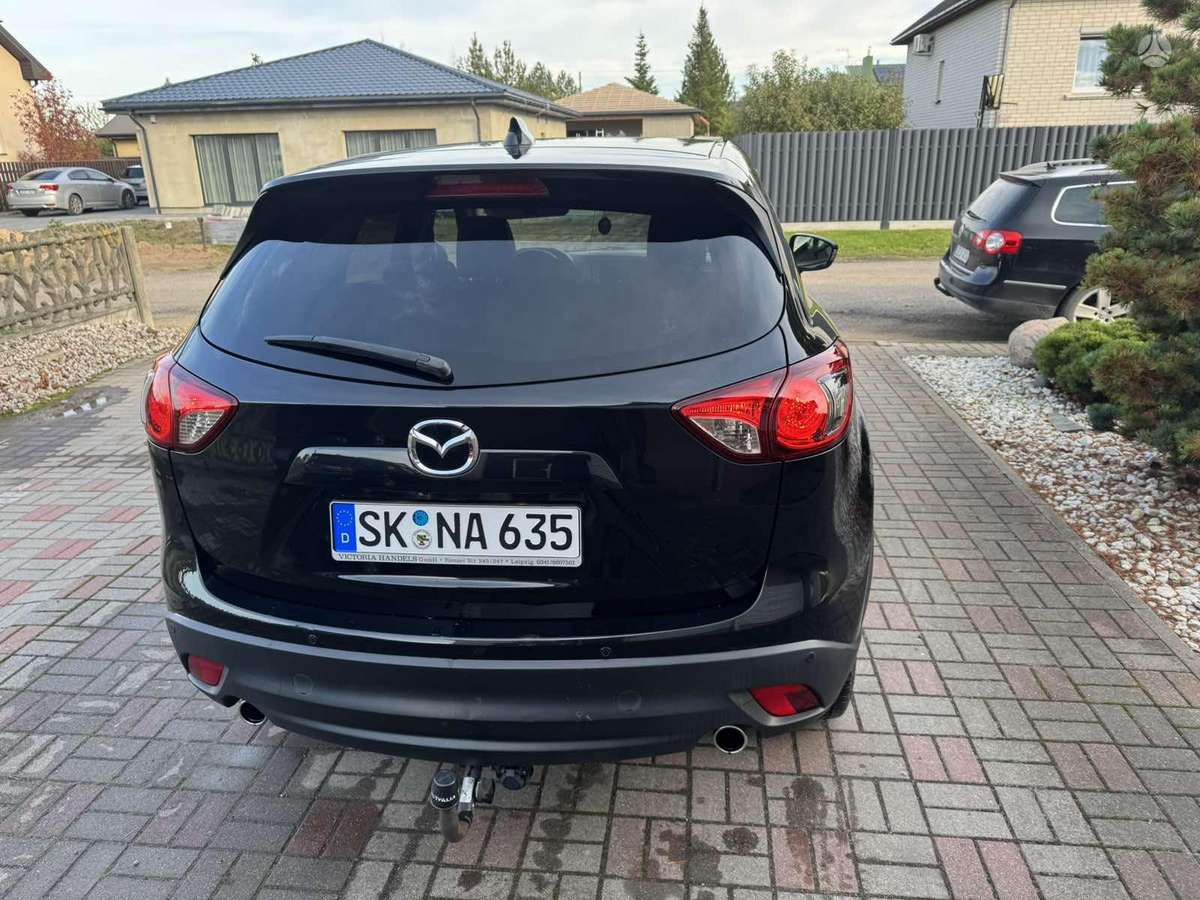 Mazda CX-5 2013 — двигун 2191 cm³, 175 HP (129kW)