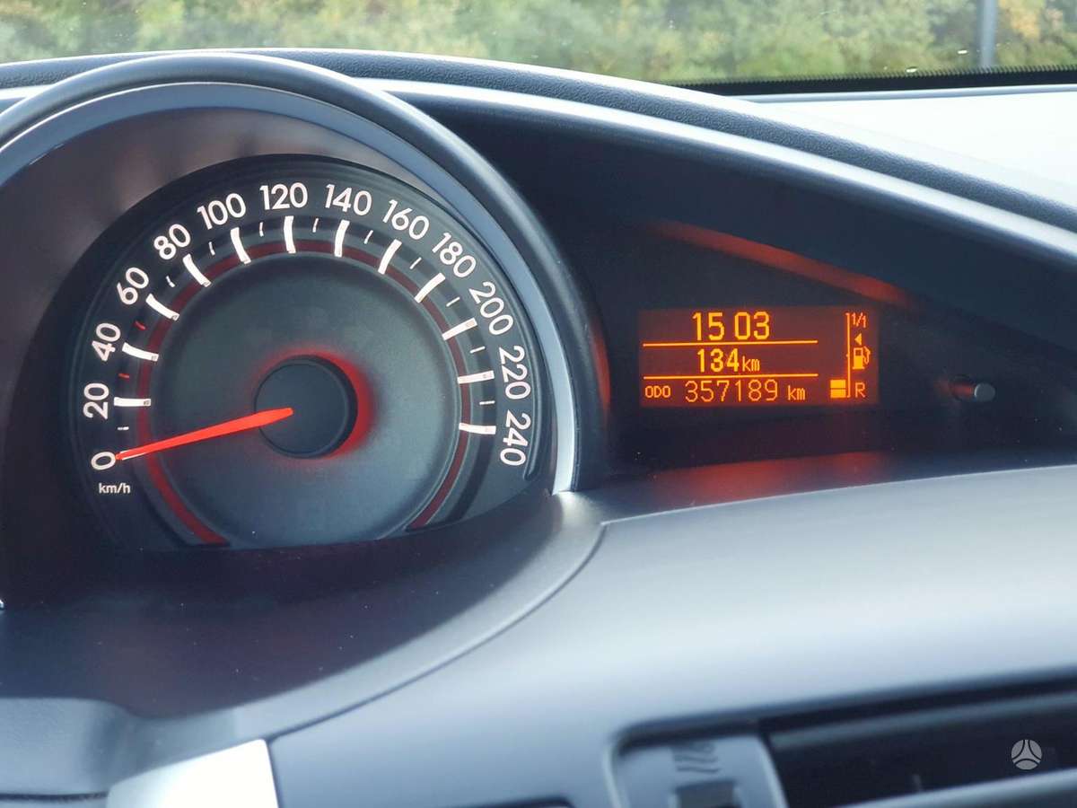Toyota Verso 2014 — photo 8