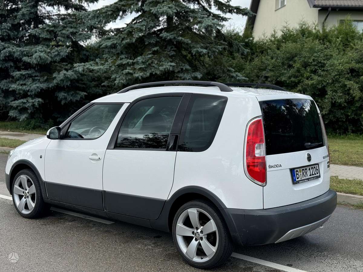 Skoda Roomster 2014 — photo 5