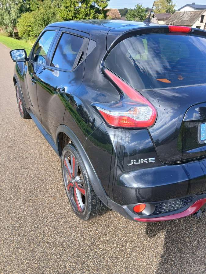 Nissan Juke 2015 — engine 1461 cm³, 110 HP (81kW)