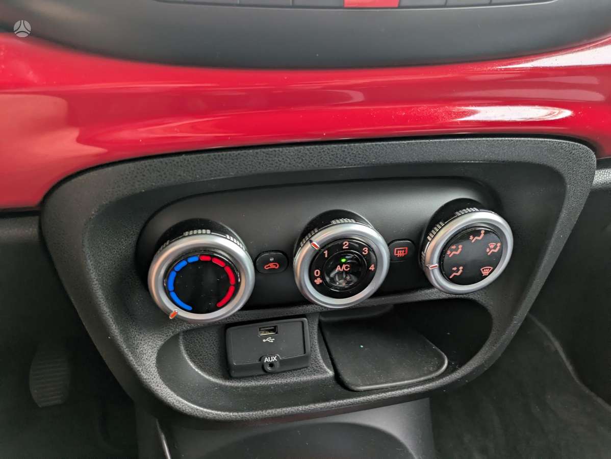 Fiat 500L 2013 — photo 10