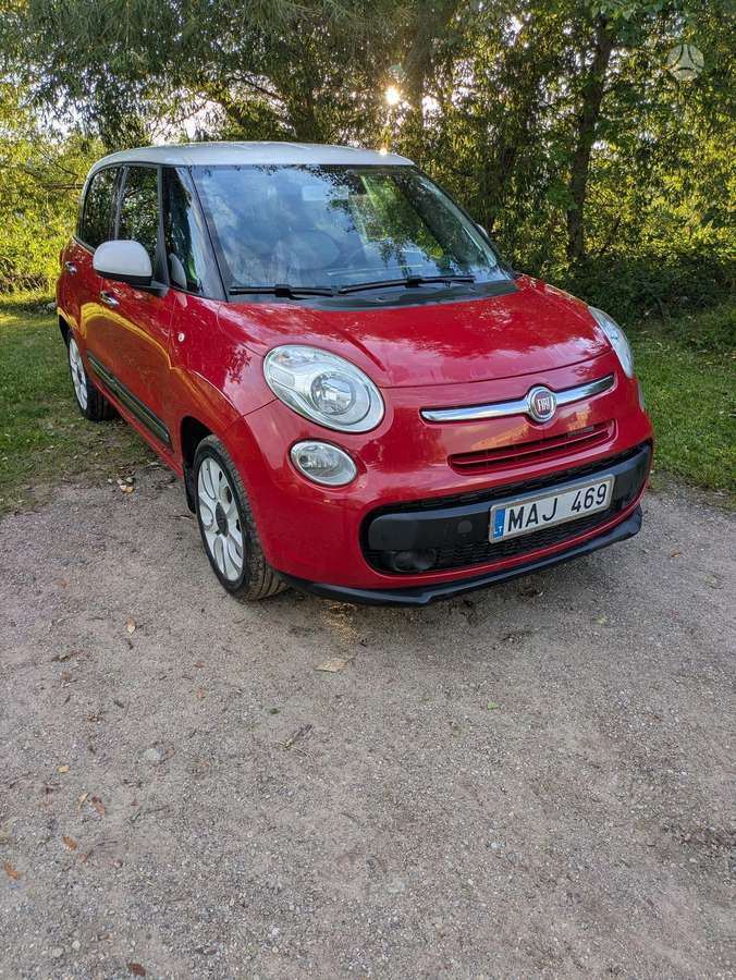 Fiat 500L 2013 — engine 1248 cm³, 86 HP (63kW)