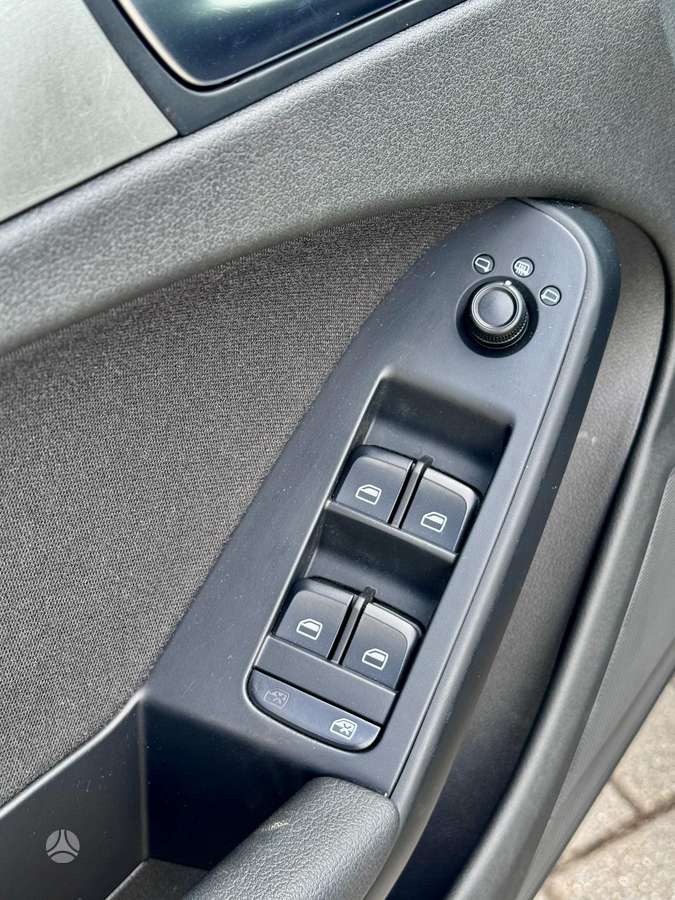 Audi A4 2009 — photo 15