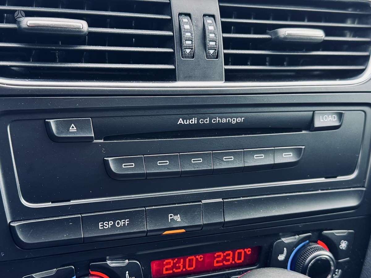 Audi A4 2009 — photo 19