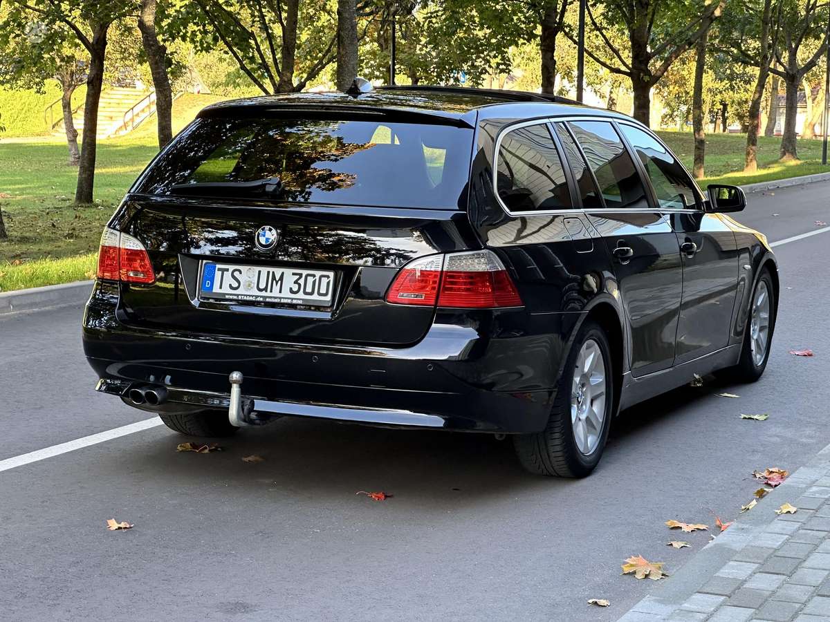 BMW 530 2009 — photo 12