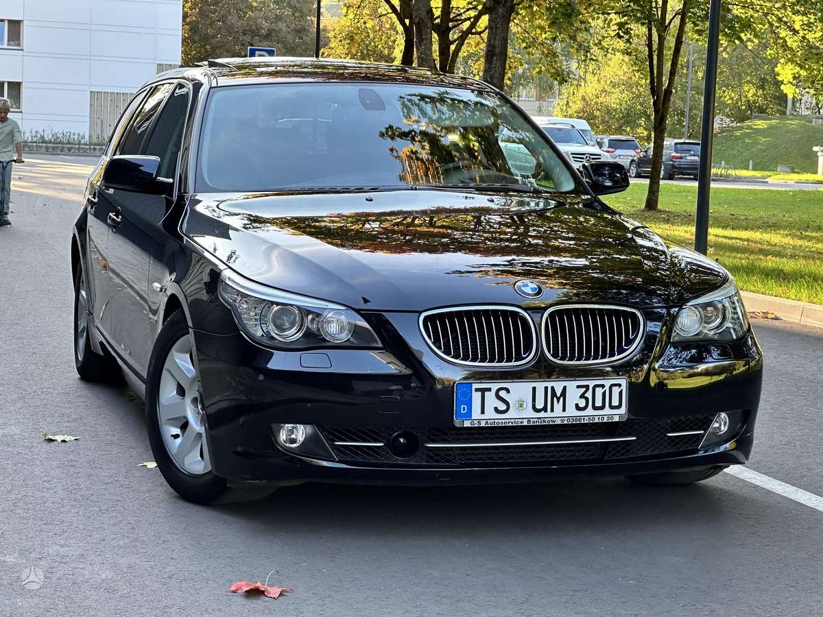 BMW 530 2009 — photo 17