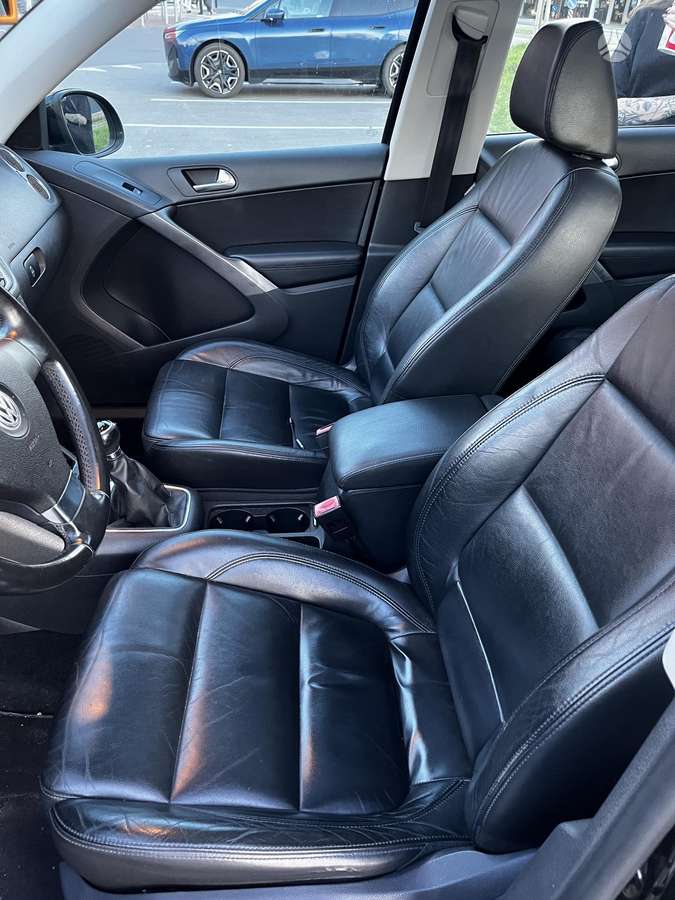 Volkswagen Tiguan 2009 — photo 6