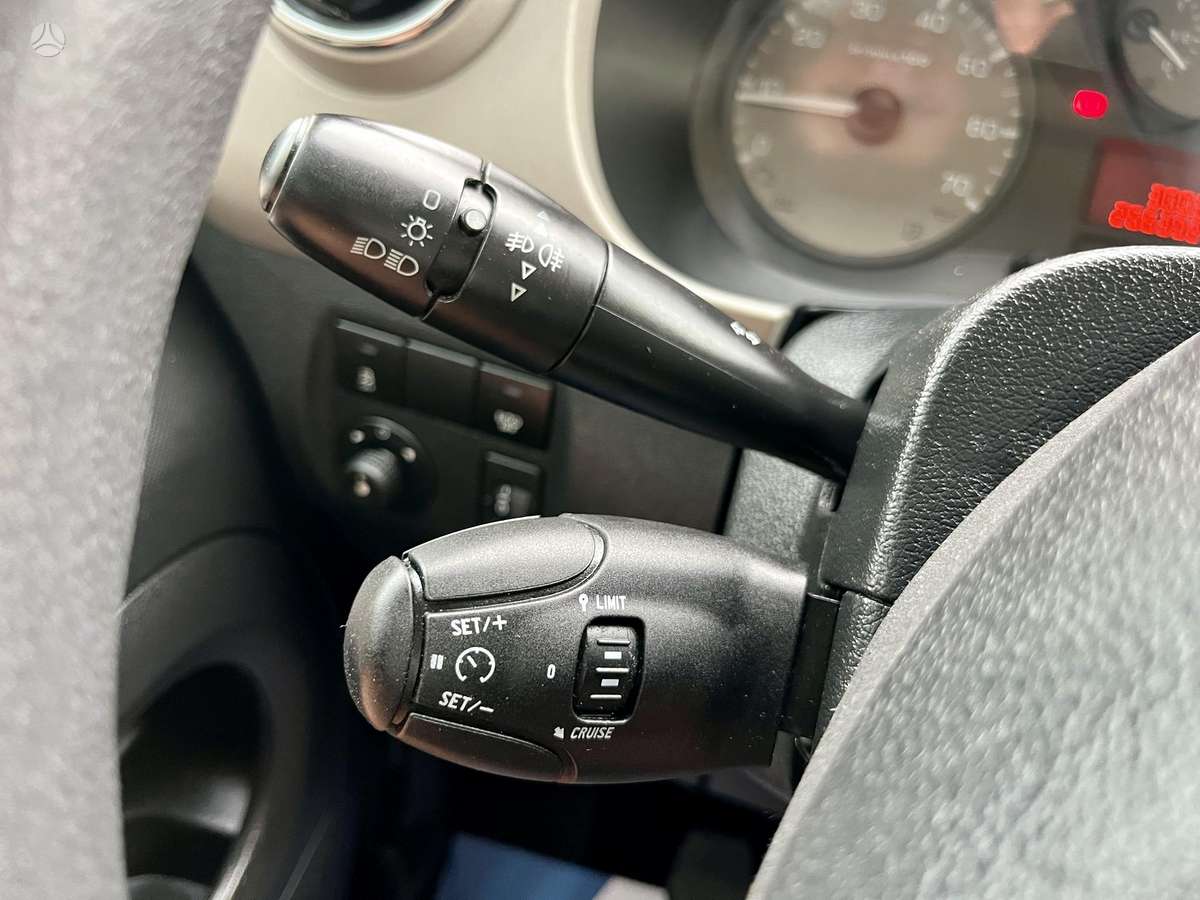 Peugeot Partner 2015 — photo 12