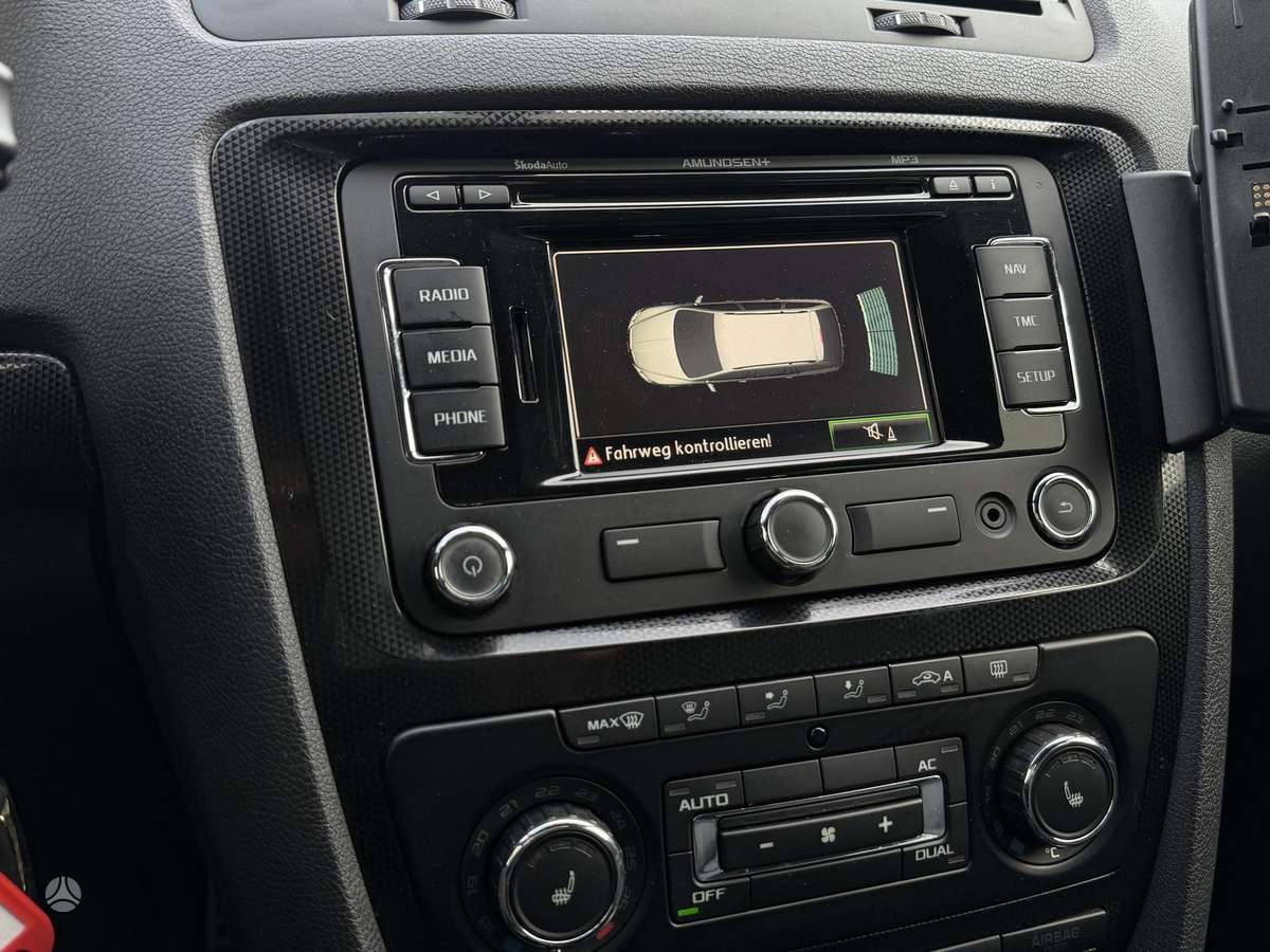 Skoda Octavia 2012 — photo 20