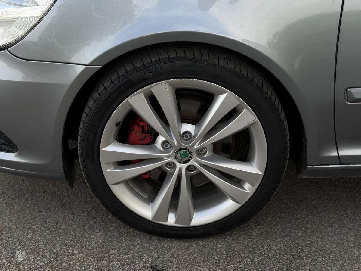 Skoda Octavia 2012 — photo 8