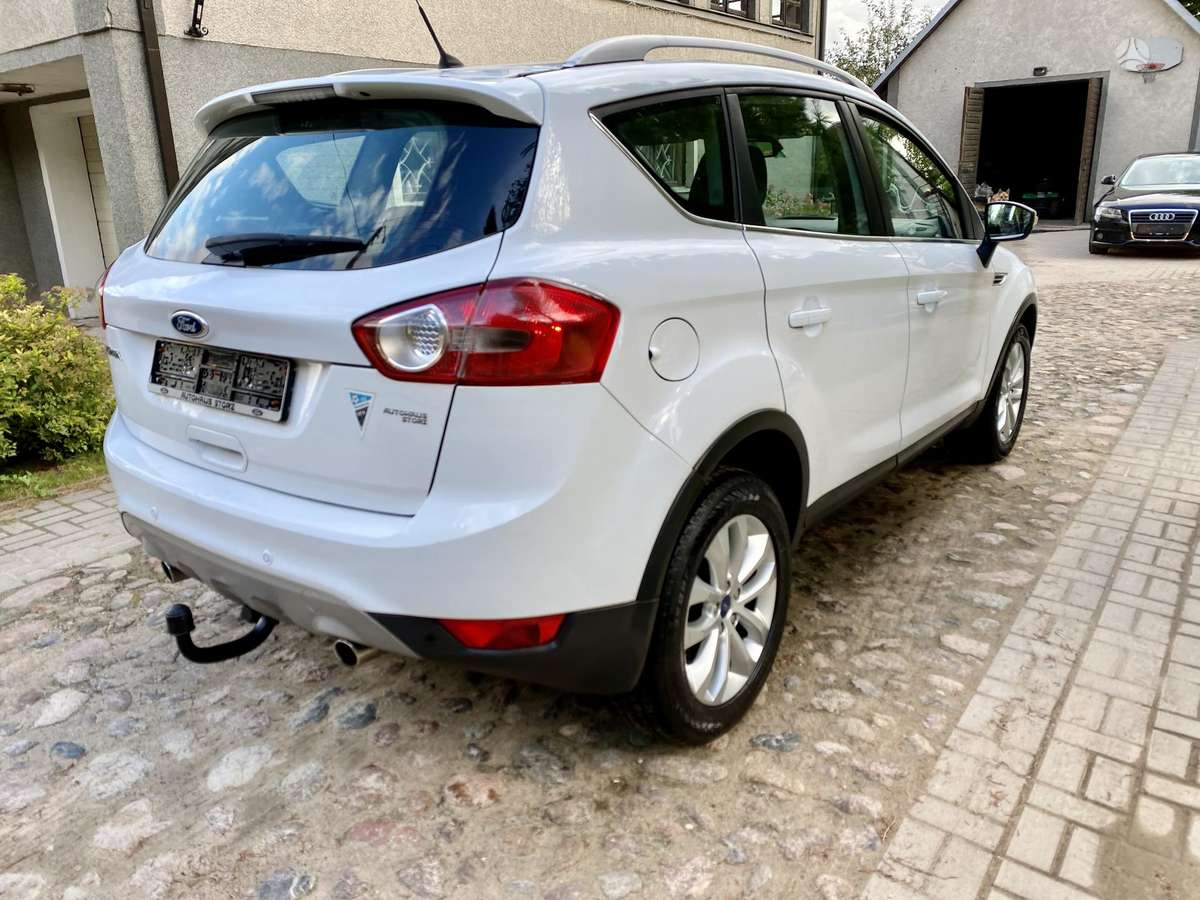 Ford Kuga 2012 — engine 1997 cm³, 163 HP (120kW)