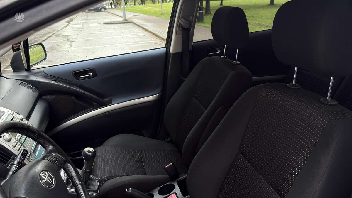 Toyota Corolla 2008 — photo 10