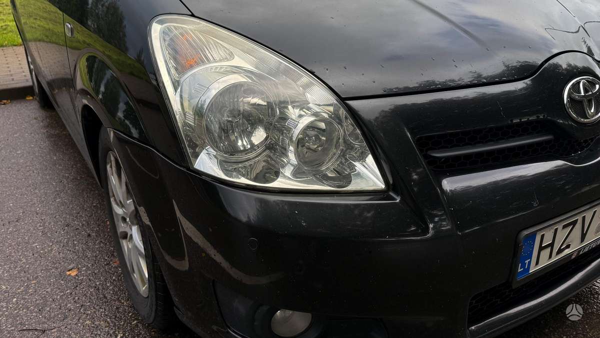 Toyota Corolla 2008 — engine 2231 cm³, 136 HP (100kW)