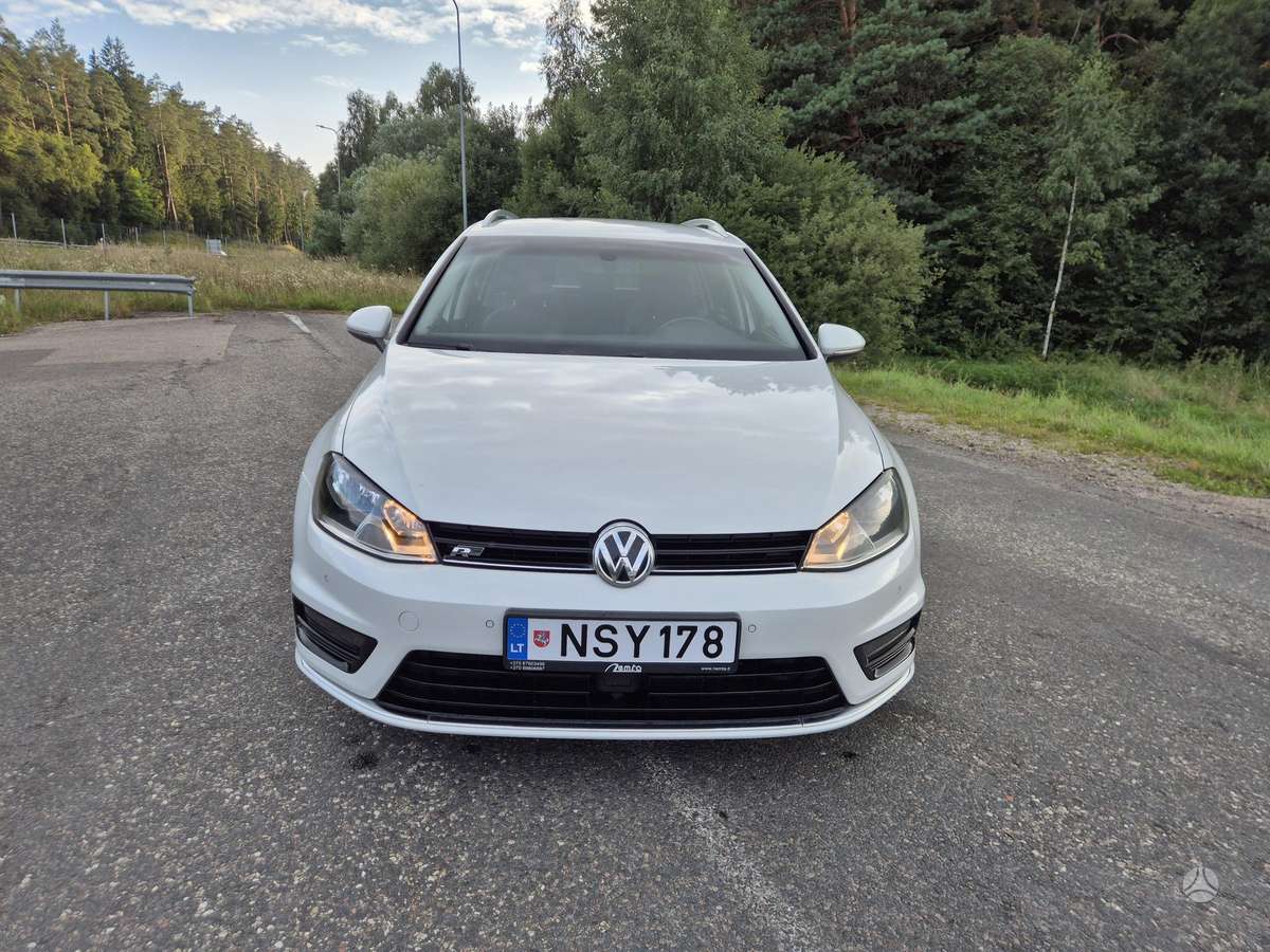 Volkswagen Golf, 2015