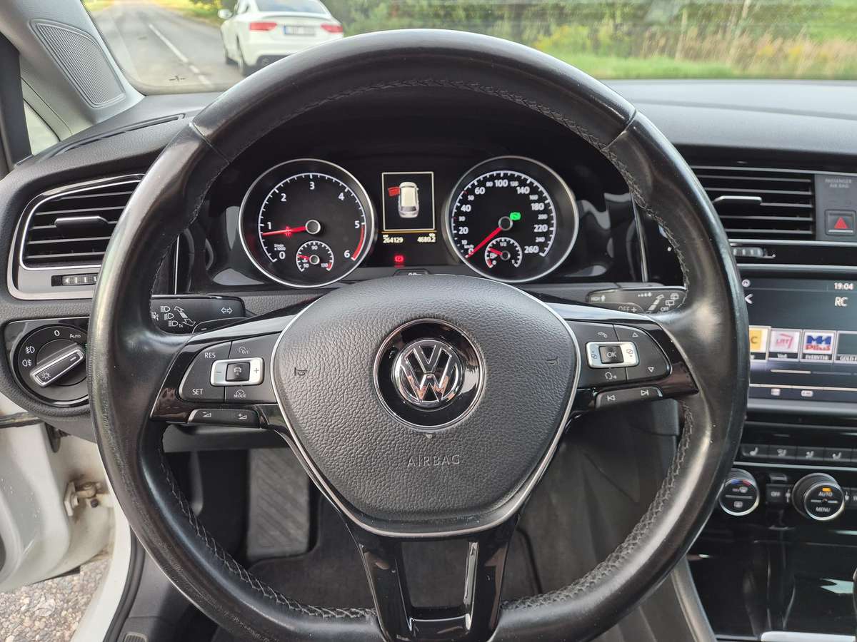 Volkswagen Golf 2015 — photo 13