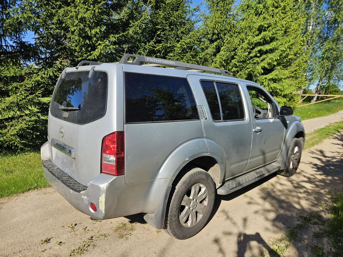 Nissan Pathfinder 2009 — photo 6